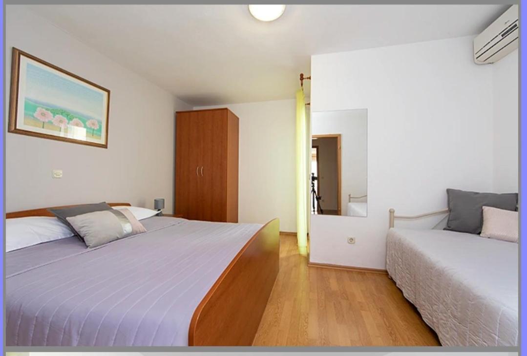 Ivmalu Apartments Tucepi Bagian luar foto