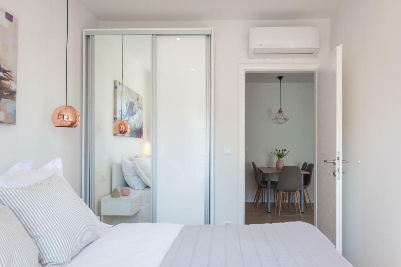 Ivmalu Apartments Tucepi Bagian luar foto