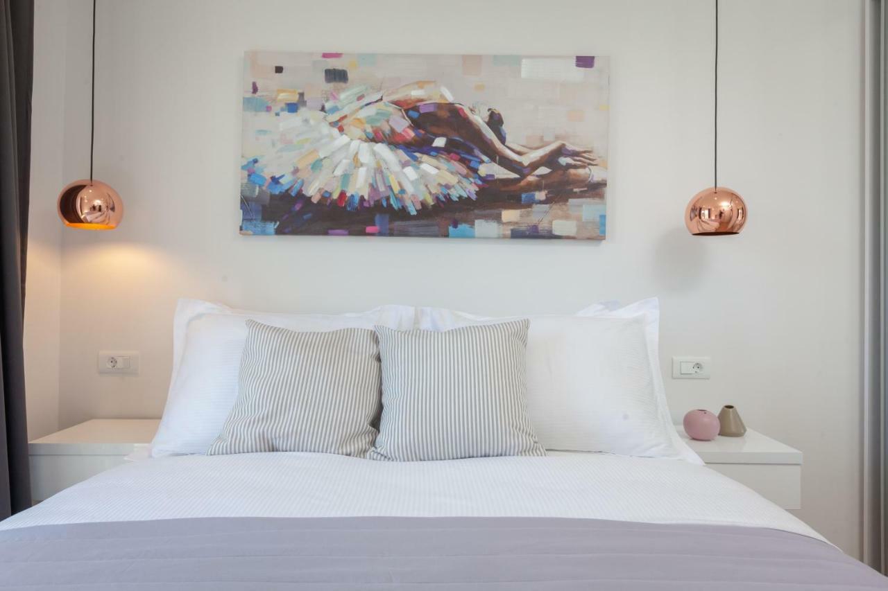 Ivmalu Apartments Tucepi Bagian luar foto